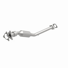 Load image into Gallery viewer, MagnaFlow Exhaust Products 5461137 California CARB Direct-Fit Catalytic Converter for Select Chevrolet Cobalt, Chevrolet HHR, Saturn Ion