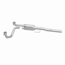 Load image into Gallery viewer, MagnaFlow Exhaust Products 3391285 California CARB Direct-Fit Catalytic Converter for Select Dodge Ram 1500, Dodge Ram