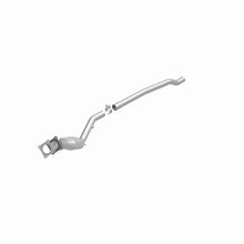 Load image into Gallery viewer, MagnaFlow Exhaust Products 93277 HM Grade Direct-Fit Catalytic Converter for Select Chrysler Voyager, Dodge Caravan, Dodge Grand Caravan, Plymouth Grand Voyager, Plymouth Voyager