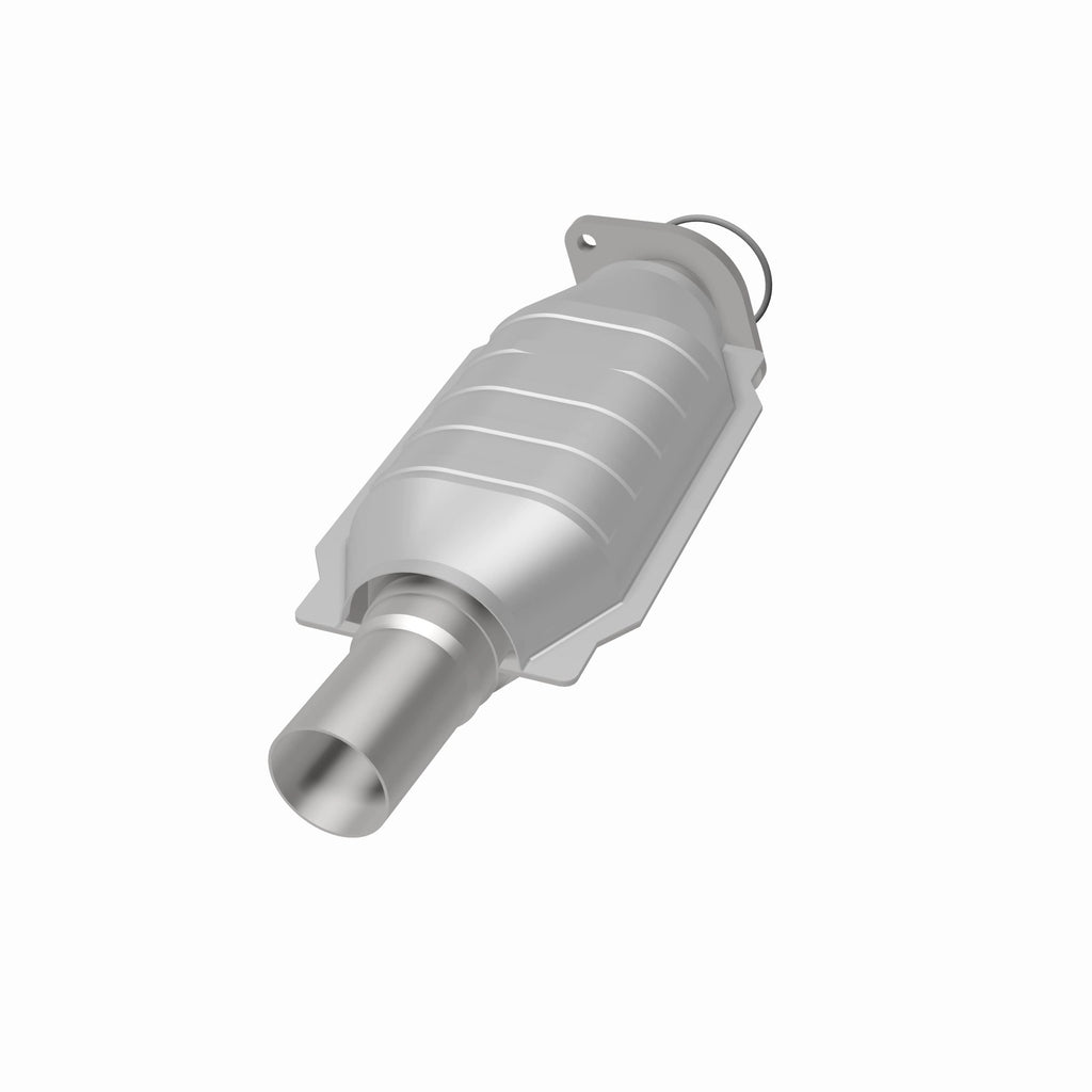MagnaFlow Exhaust Products 49980 OEM Grade Direct-Fit Catalytic Converter for Select Ford Five Hundred, Ford Freestyle, Mercury Montego