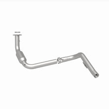 Load image into Gallery viewer, MagnaFlow Exhaust Products 4651878 California CARB Direct-Fit Catalytic Converter for Select Cadillac Escalade, Cadillac Escalade ESV, Cadillac Escalade EXT, Chevrolet Silverado 1500, Chevrolet Suburban 1500, GMC Sierra 1500, GMC Yukon, GMC Yukon XL