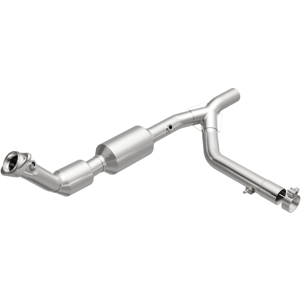 MagnaFlow Exhaust Products 280008 OEM Grade Direct-Fit Catalytic Converter for Select Ford F-150, Ford F-150 Heritage
