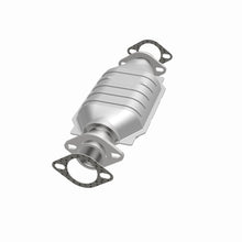Load image into Gallery viewer, MagnaFlow Exhaust Products 3391693 California CARB Direct-Fit Catalytic Converter for Select Mazda B2200, Mazda B2600, Mazda MPV