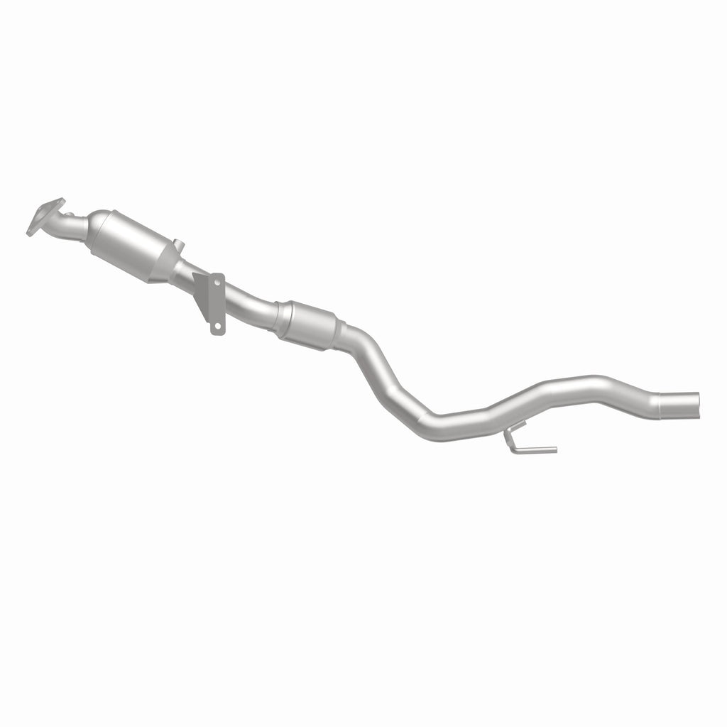 MagnaFlow Exhaust Products 52410 OEM Grade Direct-Fit Catalytic Converter for Select Porsche Cayenne, Volkswagen Touareg