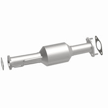 Load image into Gallery viewer, MagnaFlow Exhaust Products 5592579 California CARB Direct-Fit Catalytic Converter for Select Buick Enclave, Chevrolet Traverse, GMC Acadia, Saturn Outlook