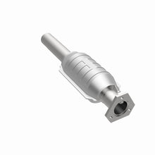 Load image into Gallery viewer, MagnaFlow Exhaust Products 22917 Standard Grade Direct-Fit Catalytic Converter for Select Volkswagen Golf, Volkswagen Jetta