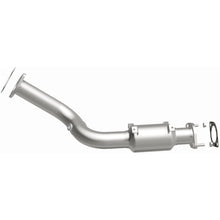Load image into Gallery viewer, MagnaFlow Exhaust Products 5592708 California CARB Direct-Fit Catalytic Converter for Select Nissan Rogue