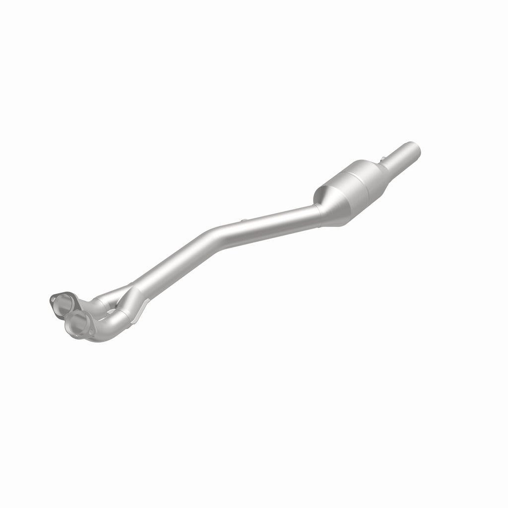 MagnaFlow Exhaust Products 51112 OEM Grade Direct-Fit Catalytic Converter for Select BMW M5