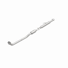 Load image into Gallery viewer, MagnaFlow Exhaust Products 5571095 California CARB Direct-Fit Catalytic Converter for Select Toyota Camry