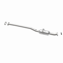Load image into Gallery viewer, MagnaFlow Exhaust Products 441043 California CARB Direct-Fit Catalytic Converter for Select Chevrolet Metro, Suzuki Swift