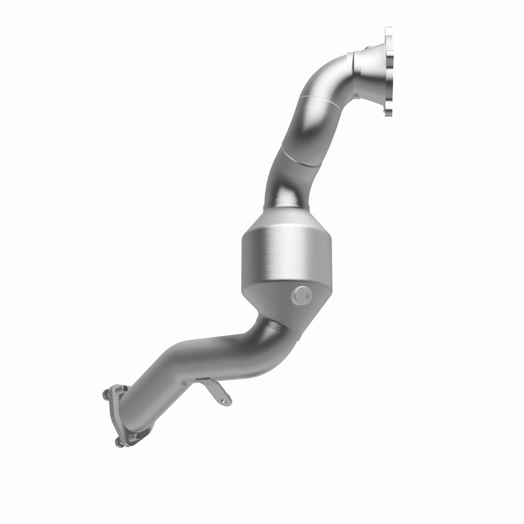 MagnaFlow Exhaust Products 52316 OEM Grade Direct-Fit Catalytic Converter for Select Audi A8 Quattro, Audi RS7, Audi S6, Audi S7, Audi S8