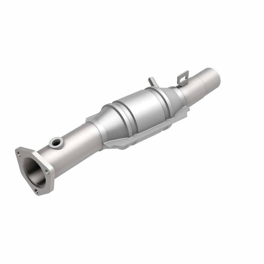 MagnaFlow Exhaust Products 23713 Standard Grade Direct-Fit Catalytic Converter for Select Volkswagen Golf, Volkswagen Jetta