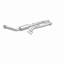 Load image into Gallery viewer, MagnaFlow Exhaust Products 4451314 California CARB Direct-Fit Catalytic Converter for Select Ford Explorer, Mercury Mountaineer