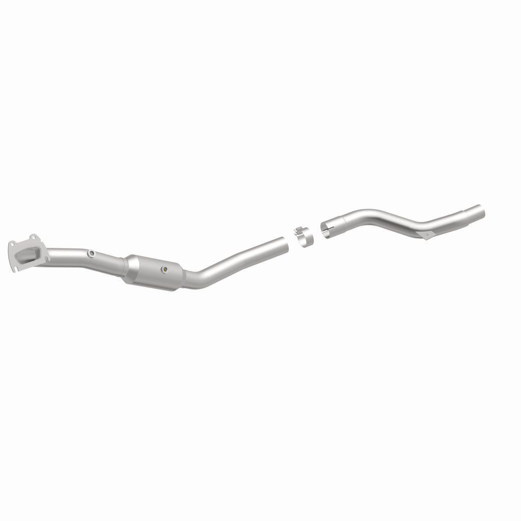 MagnaFlow Exhaust Products 22-141 OEM Grade Manifold Catalytic Converter for Select Chrysler 300, Dodge Challenger, Dodge Charger