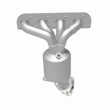 Load image into Gallery viewer, MagnaFlow Exhaust Products 5631057 California CARB Manifold Catalytic Converter for Select Chevrolet Volt