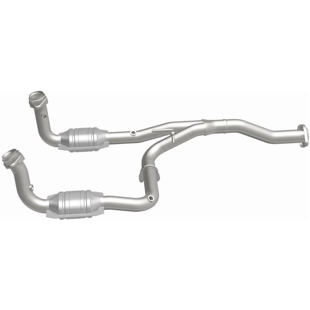 MagnaFlow Exhaust Products 23957 HM Grade Direct-Fit Catalytic Converter for Select Jeep Liberty