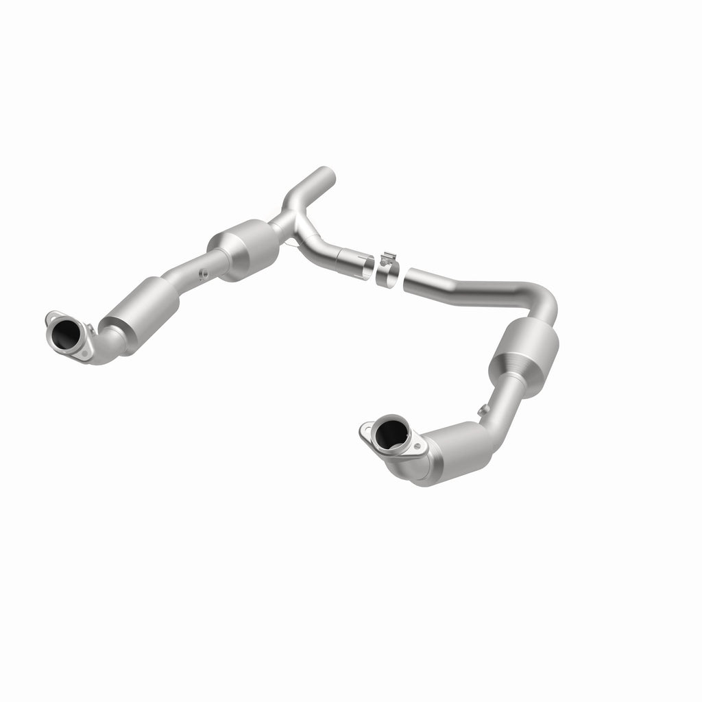 MagnaFlow Exhaust Products 5481640 California CARB Direct-Fit Catalytic Converter for Select Ford E-150, Ford E-250