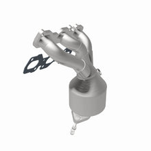 Load image into Gallery viewer, MagnaFlow Exhaust Products 5582920 California CARB Manifold Catalytic Converter for Select Ford Escape, Mercury Mariner