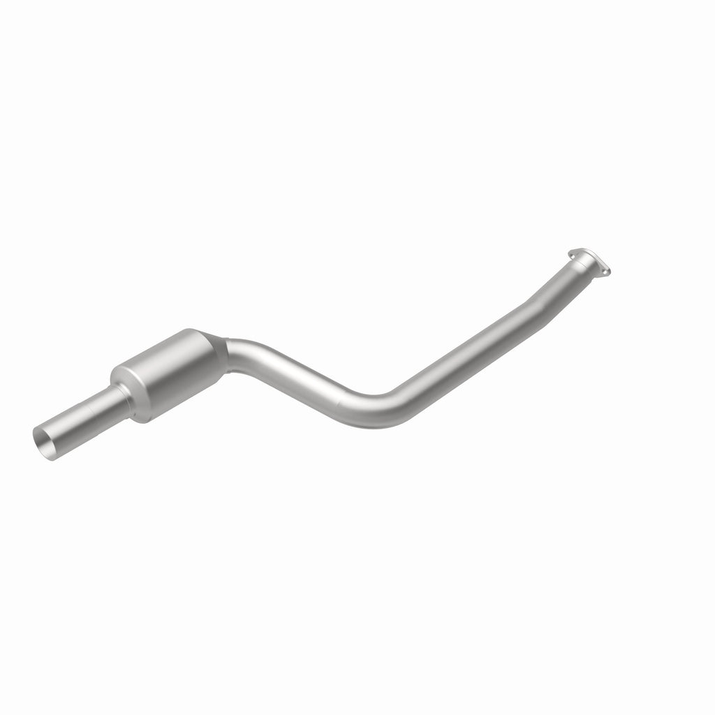 MagnaFlow Exhaust Products 49765 OEM Grade Direct-Fit Catalytic Converter for Select BMW 325i, BMW 325xi, BMW 328i, BMW 328i xDrive, BMW 328xi, BMW 330i, BMW 330xi