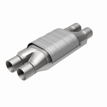 Load image into Gallery viewer, MagnaFlow Exhaust Products 3322008 California CARB Universal Catalytic Converter for Select Alfa Romeo 164, BMW 325i, BMW 325is, BMW 525i, BMW 528e, BMW 535i, BMW 635CSi, BMW 735i, BMW 735iL, Mercedes-Benz 190E, Mercedes-Benz 500SL, Mercedes-Benz E320,