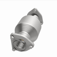 Load image into Gallery viewer, MagnaFlow Exhaust Products 5571476 California CARB Direct-Fit Catalytic Converter for Select Honda Accord