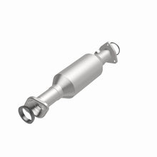 Load image into Gallery viewer, MagnaFlow Exhaust Products 51329 OEM Grade Direct-Fit Catalytic Converter for Select Honda CR-V