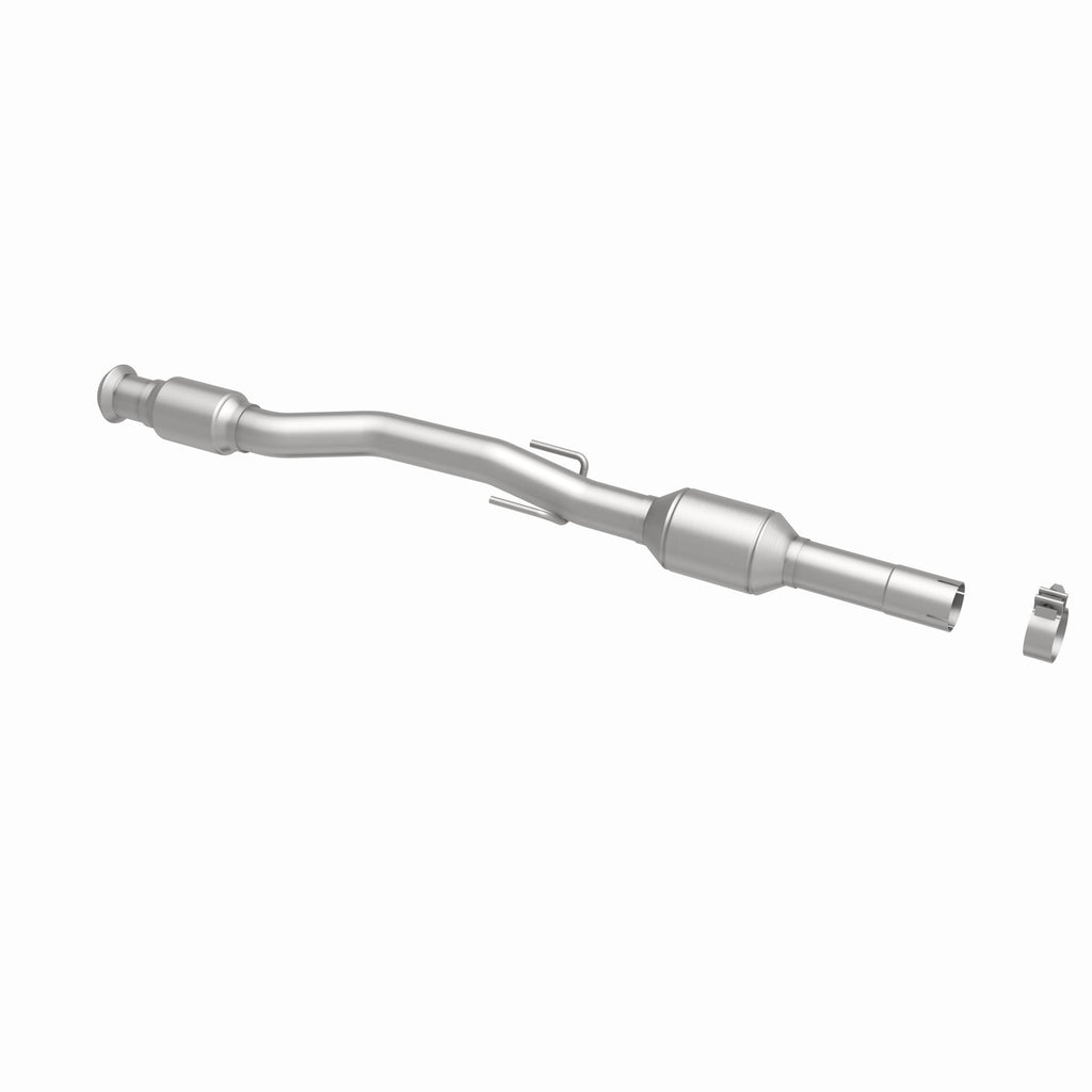 MagnaFlow Exhaust Products 49846 OEM Grade Direct-Fit Catalytic Converter for Select Mini Cooper, Mini Cooper Countryman, Mini Cooper Paceman