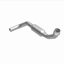 Load image into Gallery viewer, MagnaFlow Exhaust Products 4651412 California CARB Direct-Fit Catalytic Converter for Select Ford Expedition