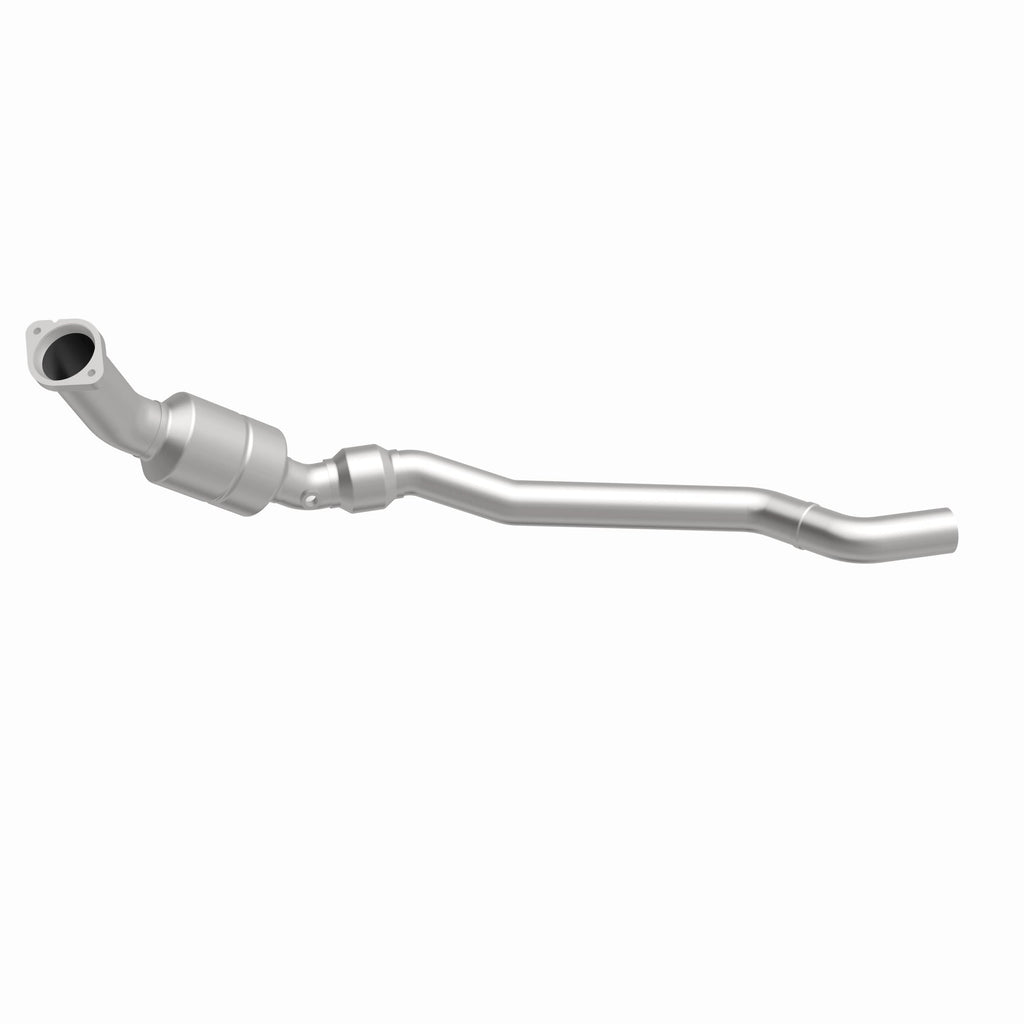 MagnaFlow Exhaust Products 51585 OEM Grade Direct-Fit Catalytic Converter for Select Chrysler 300, Dodge Charger, Dodge Magnum
