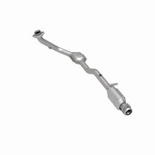 Load image into Gallery viewer, MagnaFlow Exhaust Products 51088 OEM Grade Direct-Fit Catalytic Converter for Select Ford Explorer, Mercury Mountaineer