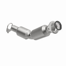 Load image into Gallery viewer, MagnaFlow Exhaust Products 5631455 California CARB Direct-Fit Catalytic Converter for Select Toyota Prius, Toyota Prius Plug-In
