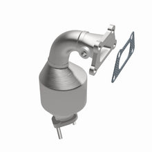 Load image into Gallery viewer, MagnaFlow Exhaust Products 5582188 California CARB Manifold Catalytic Converter for Select Chevrolet Equinox, GMC Terrain