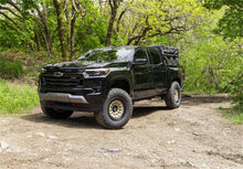 Load image into Gallery viewer, ReadyLift 62-33340 SST® Lift Kit w/Shocks for Select Chevrolet Colorado