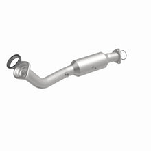Load image into Gallery viewer, MagnaFlow Exhaust Products 49123 OEM Grade Direct-Fit Catalytic Converter for Select Honda CR-V