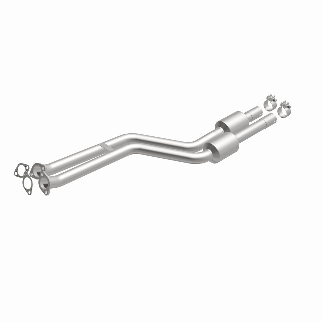 MagnaFlow Exhaust Products 51725 OEM Grade Direct-Fit Catalytic Converter for Select BMW Z4