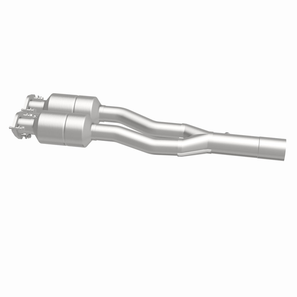 MagnaFlow Exhaust Products 51123 OEM Grade Direct-Fit Catalytic Converter for Select Audi TT Quattro