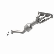 Load image into Gallery viewer, MagnaFlow Exhaust Products 49774 OEM Grade Manifold Catalytic Converter for Select BMW 525i, BMW 525xi, BMW 530i, BMW 530xi