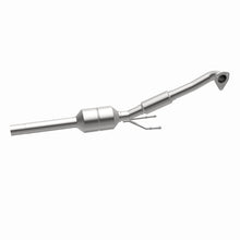 Load image into Gallery viewer, MagnaFlow Exhaust Products 52426 OEM Grade Direct-Fit Catalytic Converter for Select Volkswagen Beetle, Volkswagen Golf, Volkswagen Jetta