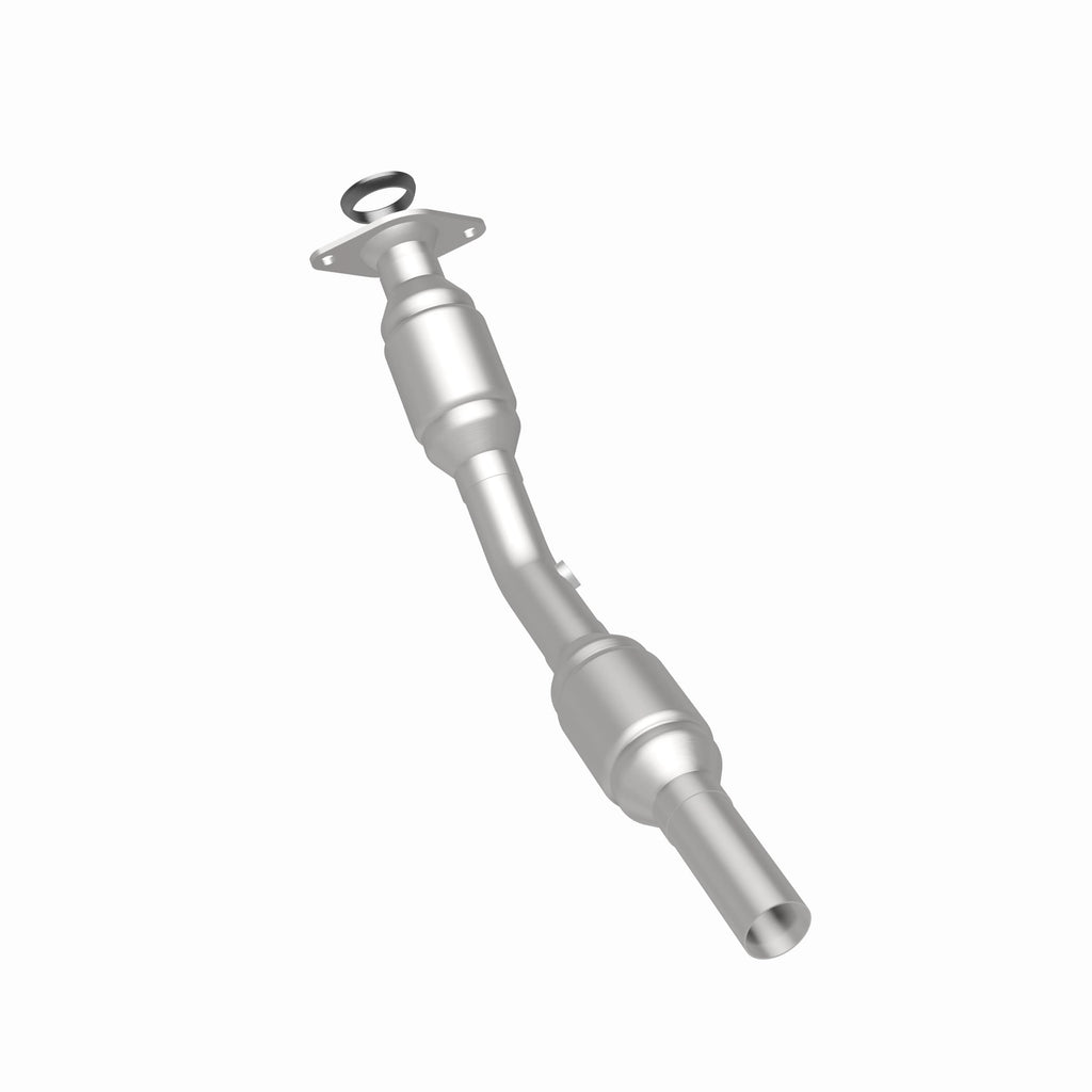 MagnaFlow Exhaust Products 49461 OEM Grade Direct-Fit Catalytic Converter for Select Pontiac Vibe, Toyota Corolla, Toyota Matrix