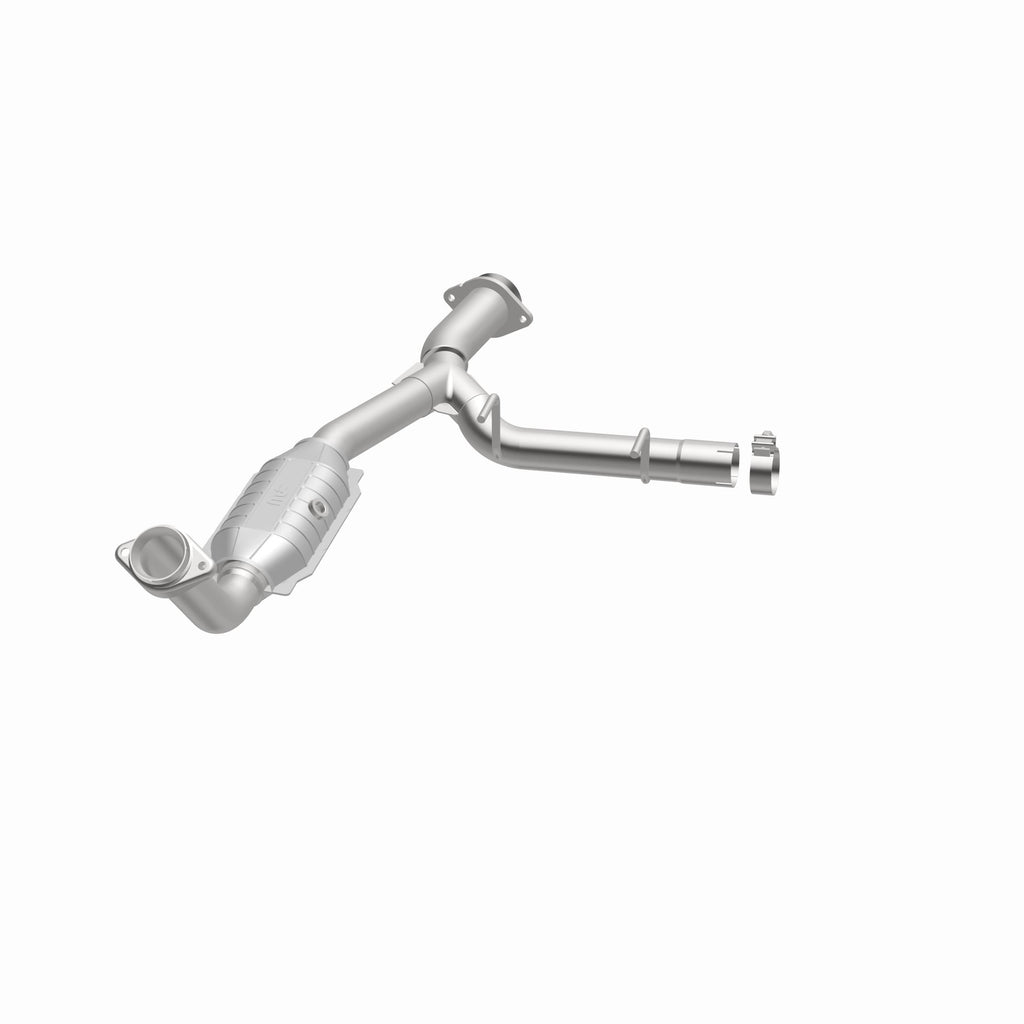 MagnaFlow Exhaust Products 49411 OEM Grade Direct-Fit Catalytic Converter for Select Ford Expedition