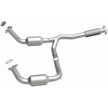Load image into Gallery viewer, MagnaFlow Exhaust Products 4451172 California CARB Direct-Fit Catalytic Converter for Select Buick Rainier, Chevrolet Trailblazer EXT, GMC Envoy XL, Isuzu Ascender