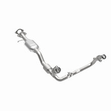 Load image into Gallery viewer, MagnaFlow Exhaust Products 93226 HM Grade Direct-Fit Catalytic Converter for Select Chevrolet S10, GMC Sonoma