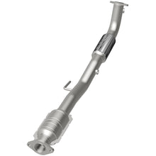 Load image into Gallery viewer, MagnaFlow Exhaust Products 457166 California CARB Direct-Fit Catalytic Converter for Select Toyota Camry, Toyota Solara