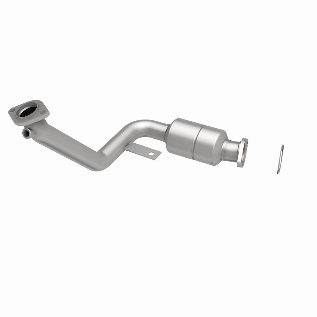 MagnaFlow Exhaust Products 49511 OEM Grade Direct-Fit Catalytic Converter for Select Mitsubishi Montero Sport
