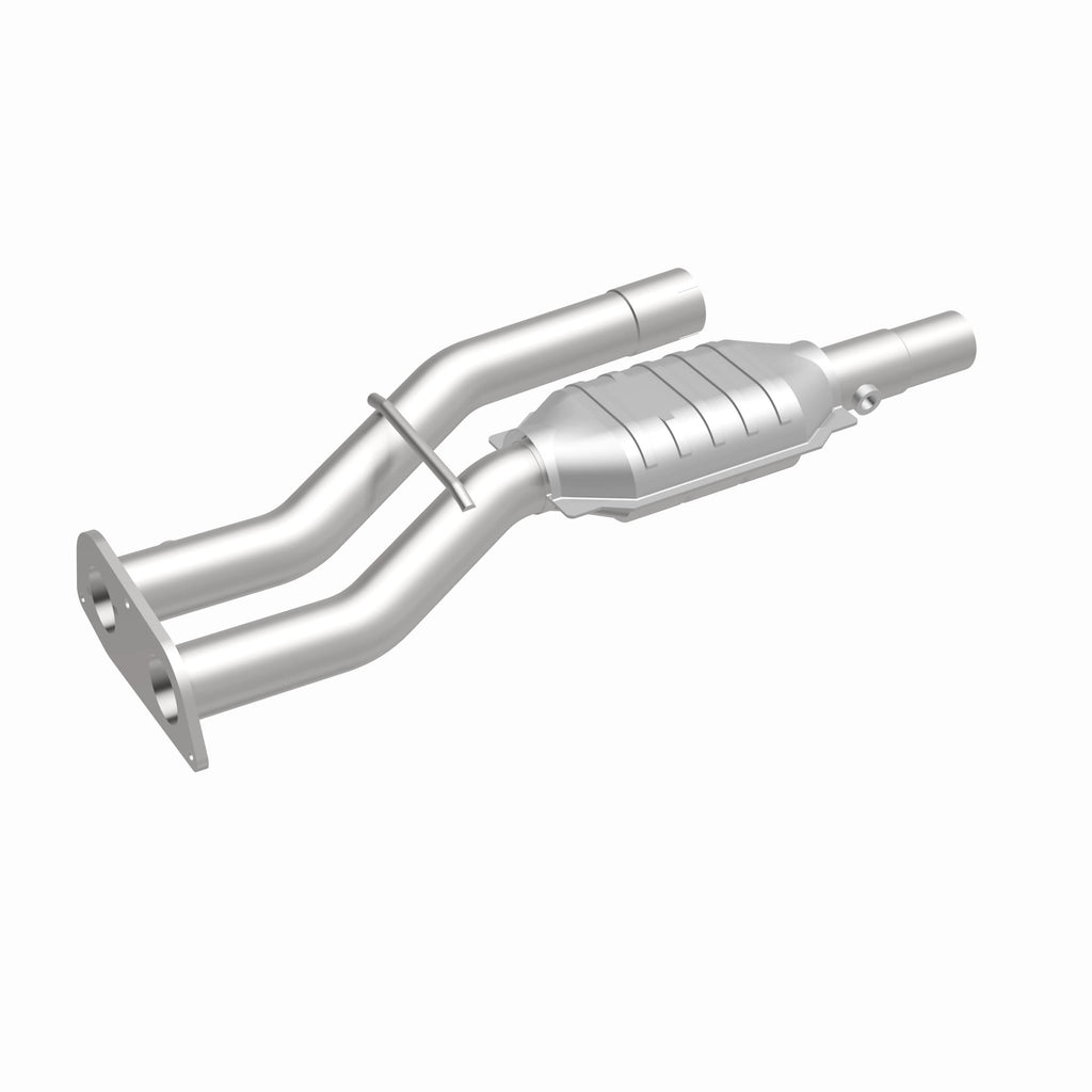 MagnaFlow Exhaust Products 23179 HM Grade Direct-Fit Catalytic Converter for Select Chevrolet C2500, Chevrolet C2500 Suburban, Chevrolet C3500, Chevrolet K2500, Chevrolet K3500, GMC C2500, GMC C2500 Suburban, GMC K2500, GMC K3500