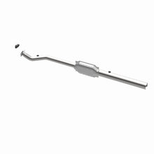 Load image into Gallery viewer, MagnaFlow Exhaust Products 4451413 California CARB Direct-Fit Catalytic Converter for Select Chevrolet Express 1500, Chevrolet Express 2500, Chevrolet Express 3500, Chevrolet G30, GMC G3500, GMC Savana 1500, GMC Savana 2500, GMC Savana