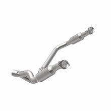 Load image into Gallery viewer, MagnaFlow Exhaust Products 5551665 California CARB Direct-Fit Catalytic Converter for Select Dodge Ram 1500, Ram