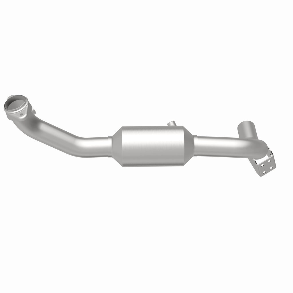 MagnaFlow Exhaust Products 4451166 California CARB Direct-Fit Catalytic Converter for Select Lincoln Navigator
