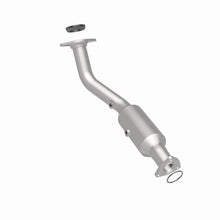 Load image into Gallery viewer, MagnaFlow Exhaust Products 23766 HM Grade Direct-Fit Catalytic Converter for Select Honda CR-V