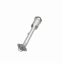 Load image into Gallery viewer, MagnaFlow Exhaust Products 52669 OEM Grade Direct-Fit Catalytic Converter for Select Nissan Frontier, Nissan NV1500, Nissan NV2500, Nissan NV3500, Nissan Pathfinder, Nissan Xterra, Suzuki Equator
